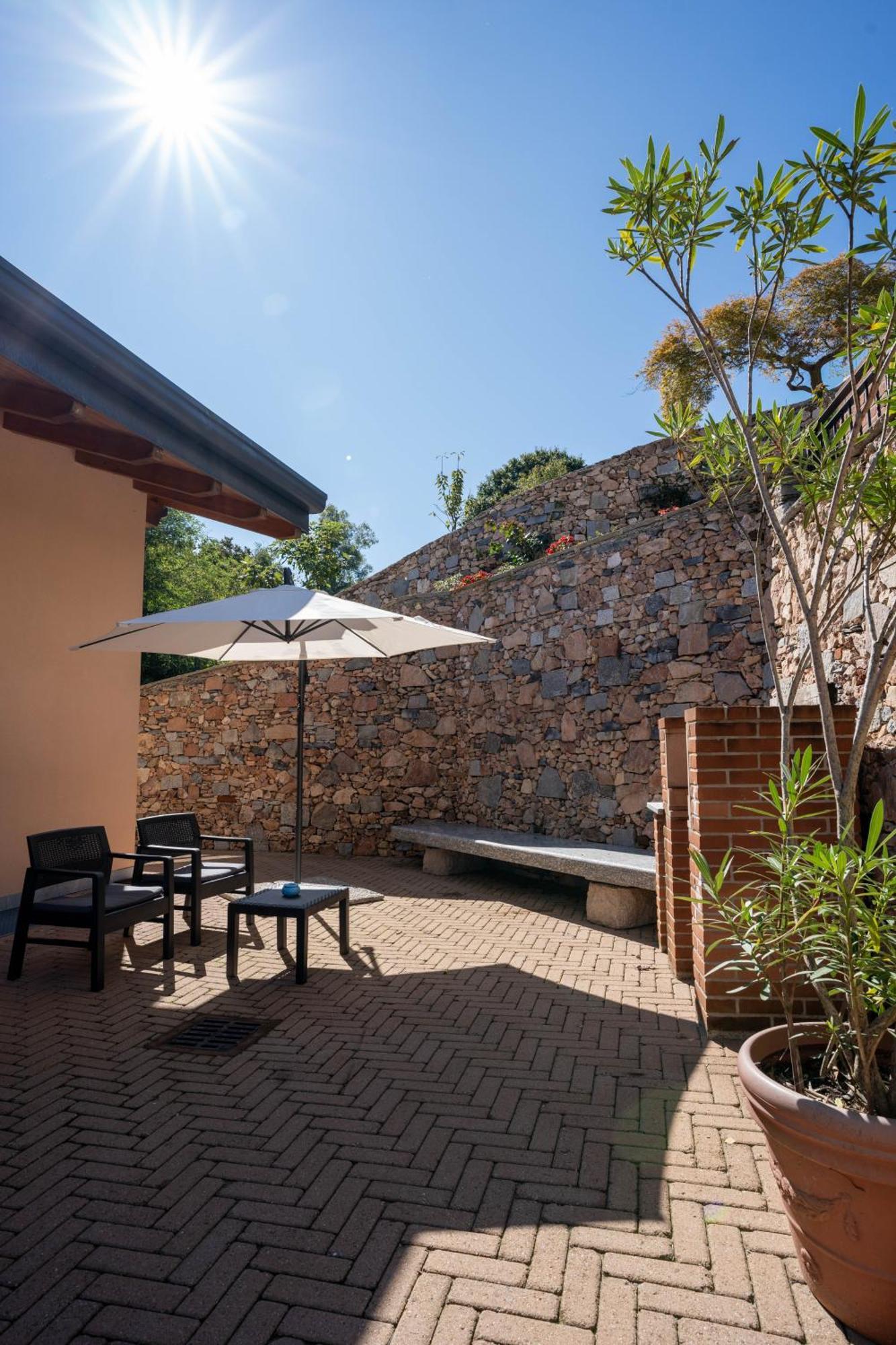 Villa San Carlo Arona Exterior foto