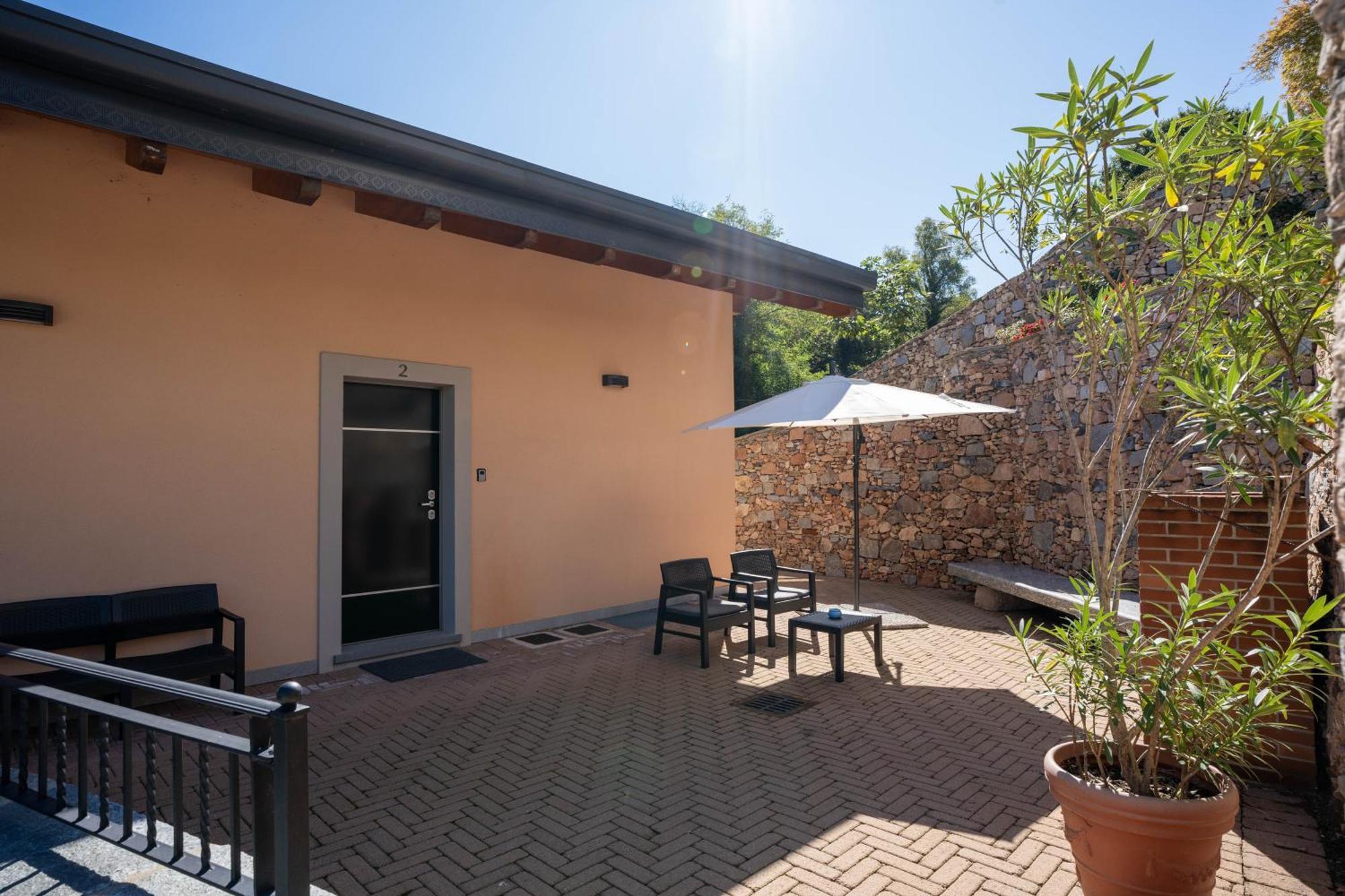 Villa San Carlo Arona Exterior foto