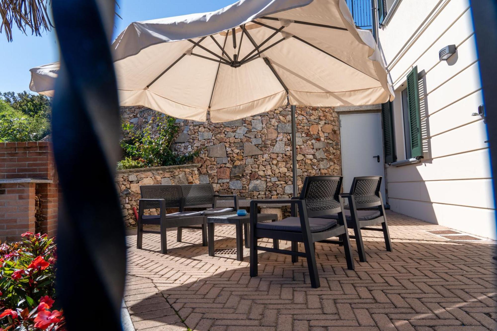 Villa San Carlo Arona Exterior foto